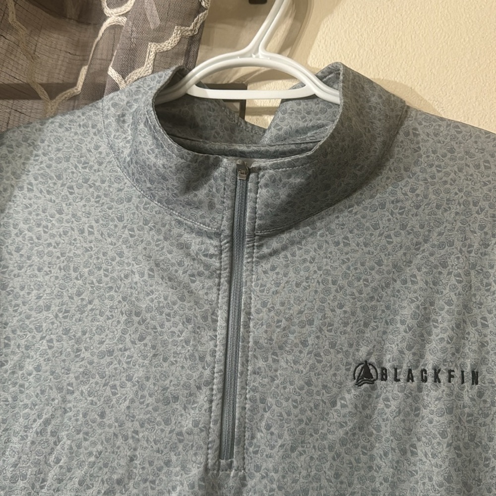 Peter Millar 1/4 zip pullover size XXL - Picture 2 of 9